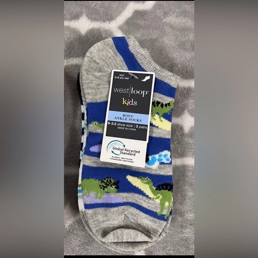 3 Pairs Boys Ankle Socks Age 5-8 Years Old Shoe Size 9-3.5